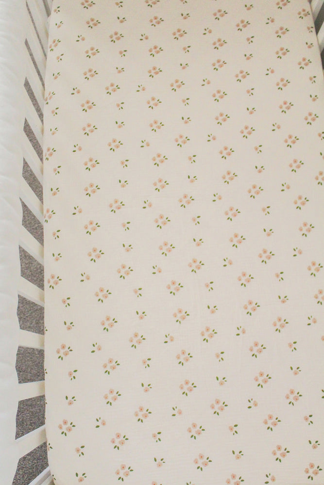 Fitted Cot Sheet Daisy