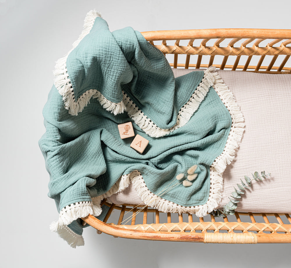 Organic Cotton Muslin Baby Blanket with tassels 